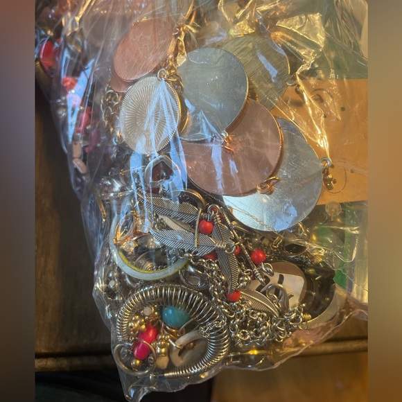 Craft Jewelry Lot - Picture 7 of 7